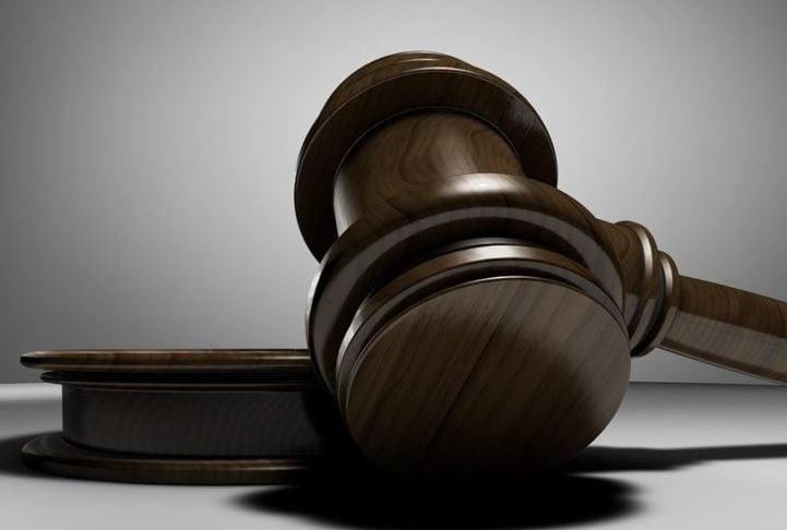 Julia Wandelt no tribunal