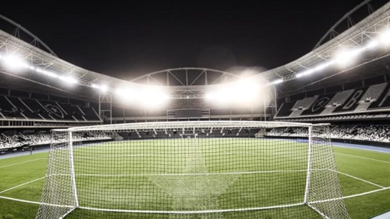 Botafogo e Flamengo se enfrentam em partida decisiva no Campeonato Brasileiro