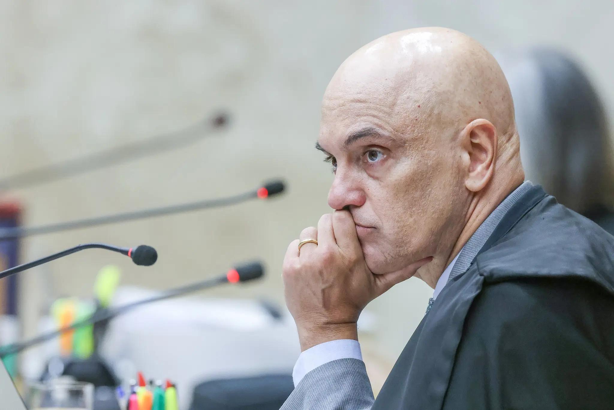 PGR pede liberdade para réu do 8/1 por erro em decisão de Moraes
