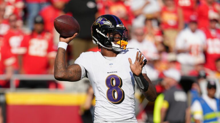 Lesão de Lamar Jackson Faz Cooper Rush Começar pelo Ravens Contra os Rams
