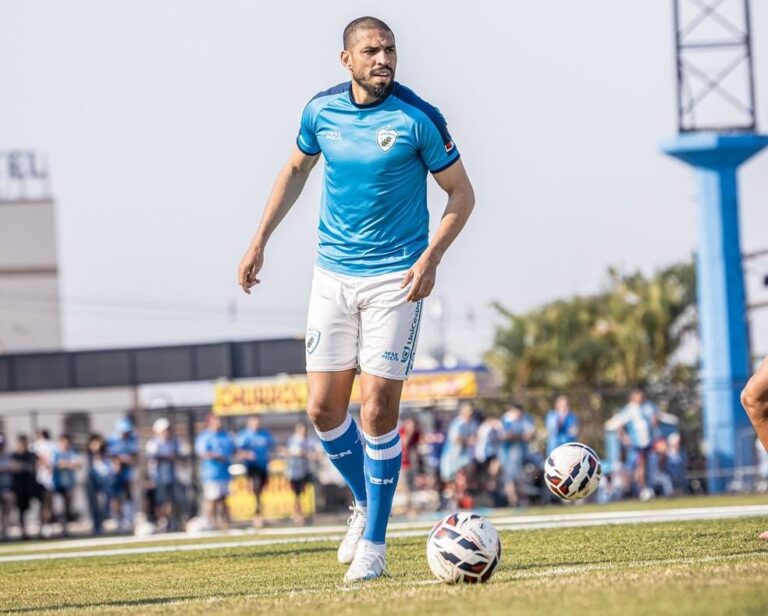 Wallace, zagueiro do Londrina, busca acesso à Série B e lança livro