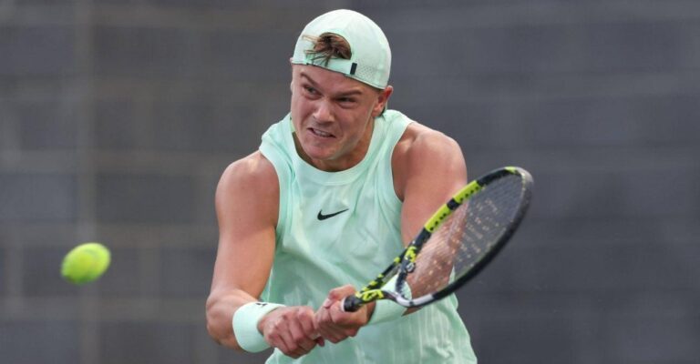 Holger Rune avança para as quartas de final do Shanghai Masters 2025