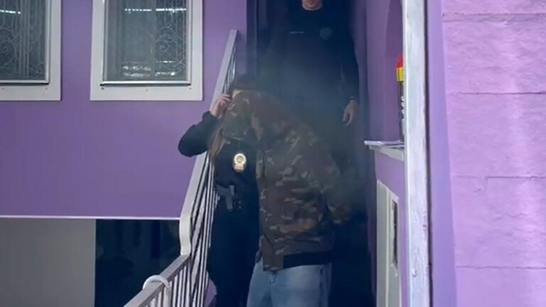 Youtuber Capitão Hunter é preso por suspeitas de abuso sexual infantil