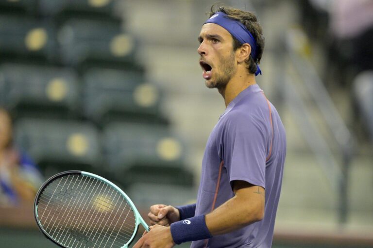 Duelo de Titãs: Musetti Enfrenta De Minaur nas Finais da ATP 2025