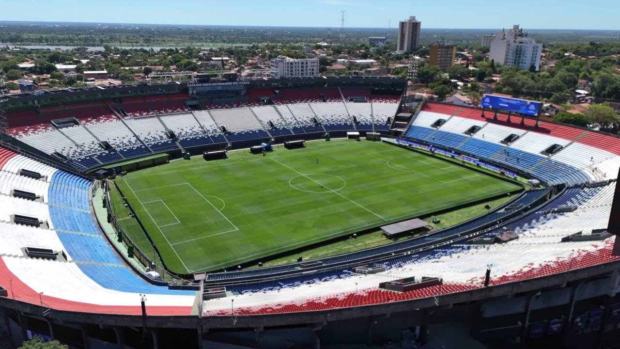 Estádio Defensores del Chaco, onde Lanús e Atlético-MG vão se enfrentar.