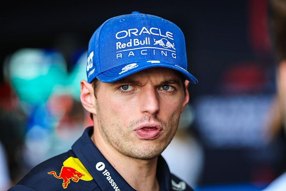Max Verstappen preocupado com a chuva no GP de Las Vegas
