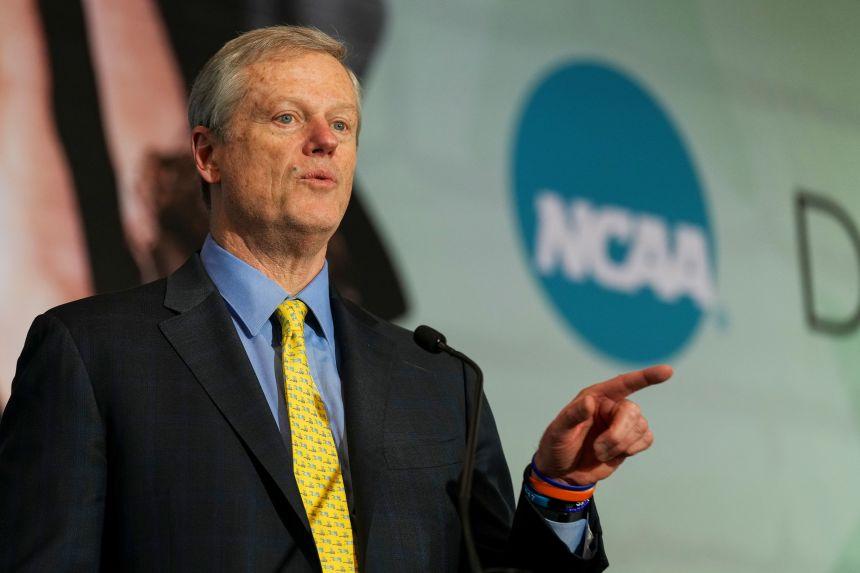 Charlie Baker, presidente da NCAA, durante convenção anual