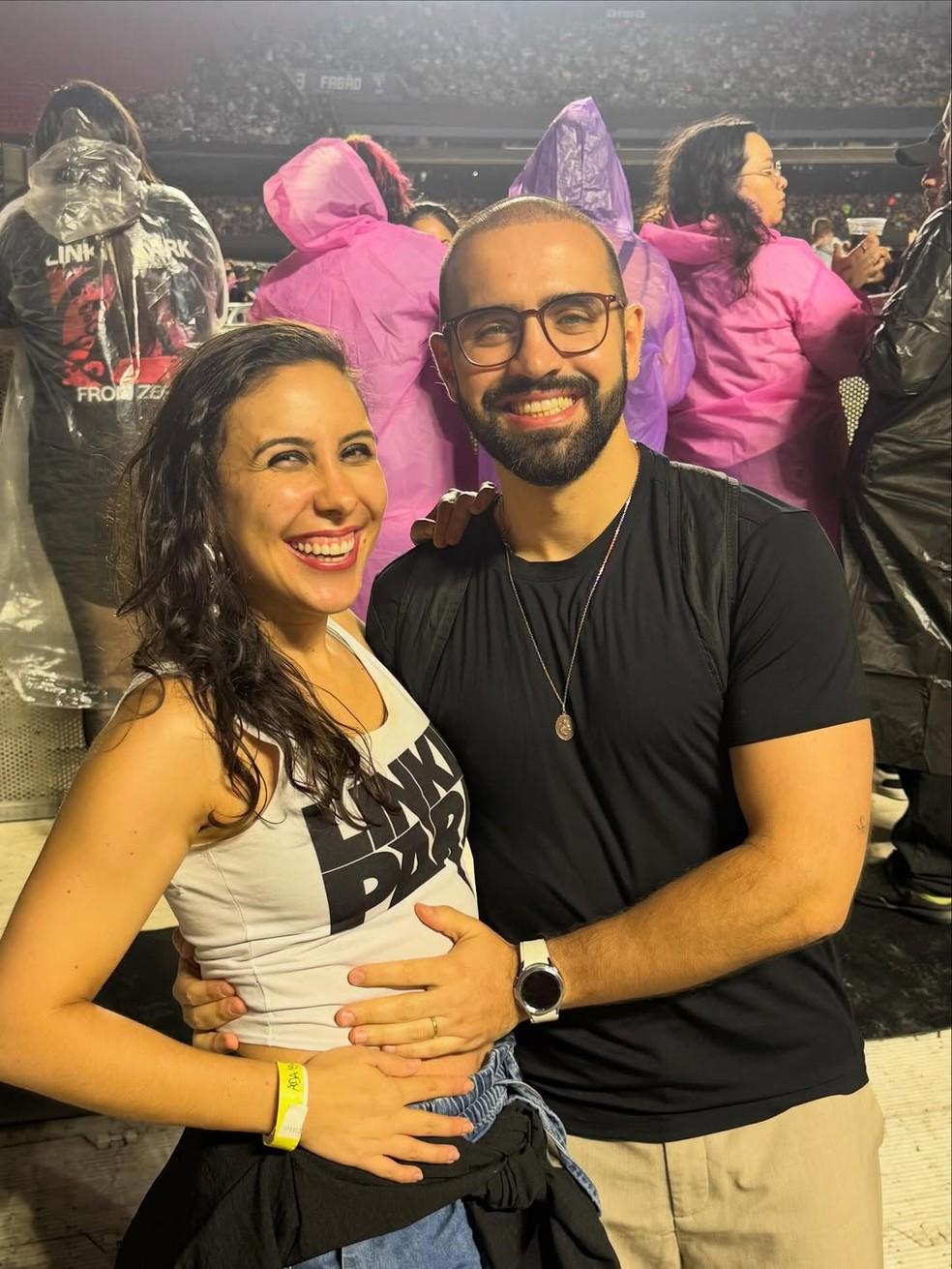 Patricia e o marido no estádio