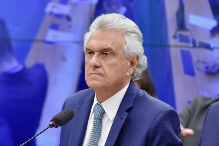 Ronaldo Caiado é internado em São Paulo com arritmia cardíaca