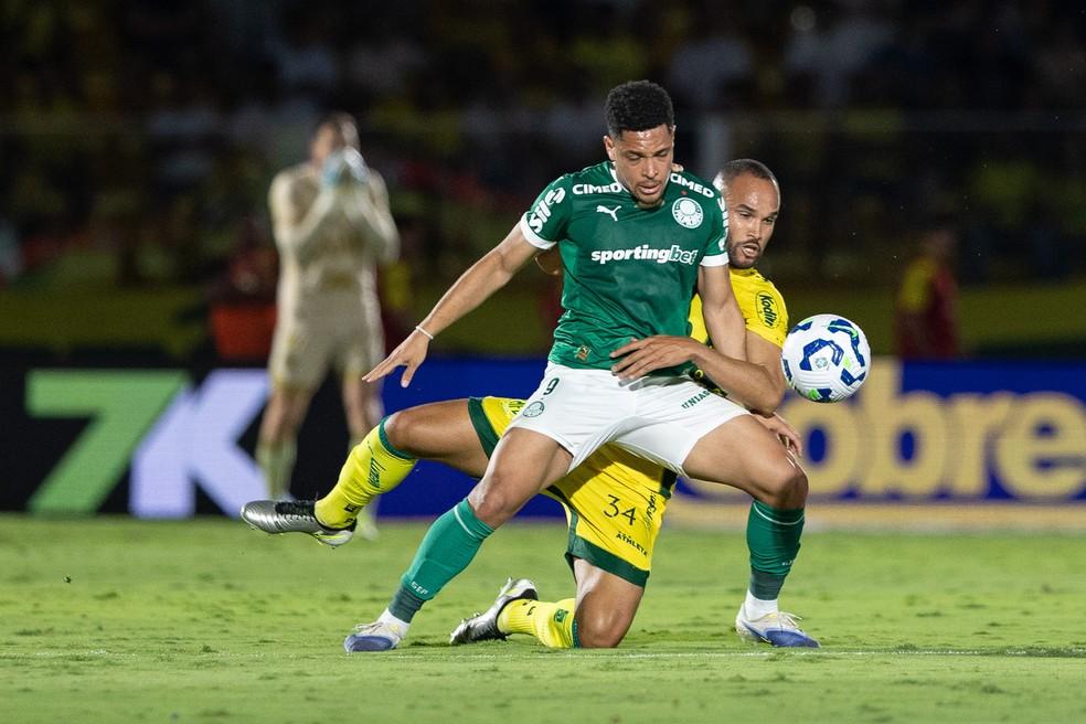 Vitor Roque em Mirassol x Palmeiras