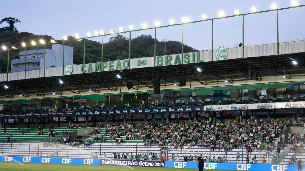Vista geral do Estádio Alfredo Jaconi antes da partida Juventude x Cruzeiro