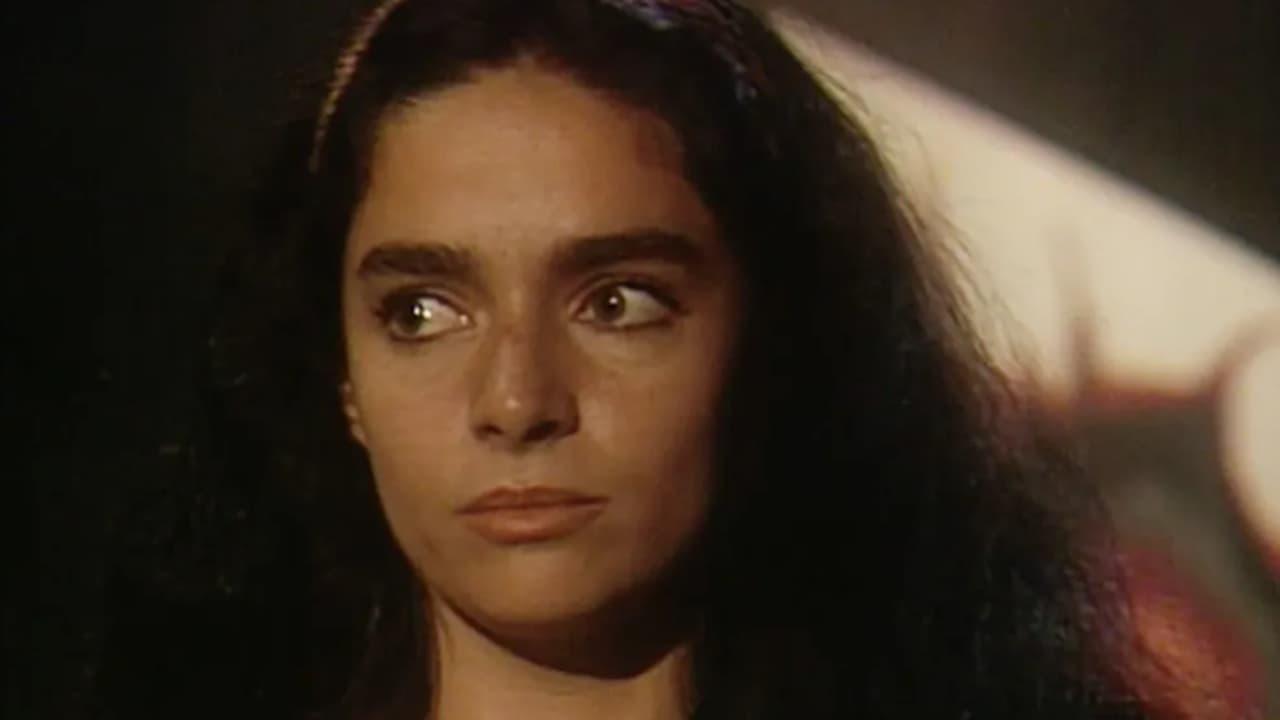 Claudia Ohana como Paula em Rainha da Sucata