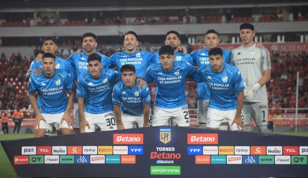 El ‘Decano’ hundido en una crise institucional