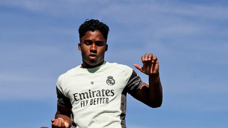 Endrick é emprestado ao Lyon: em busca de ritmo e protagonismo no futebol europeu