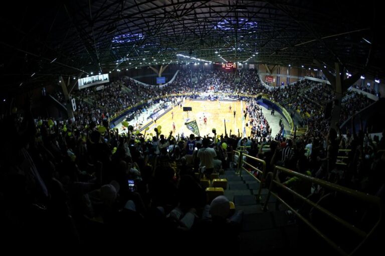 Mogi Basquete e Flamengo se Enfrentam em Grande Confronto no NBB