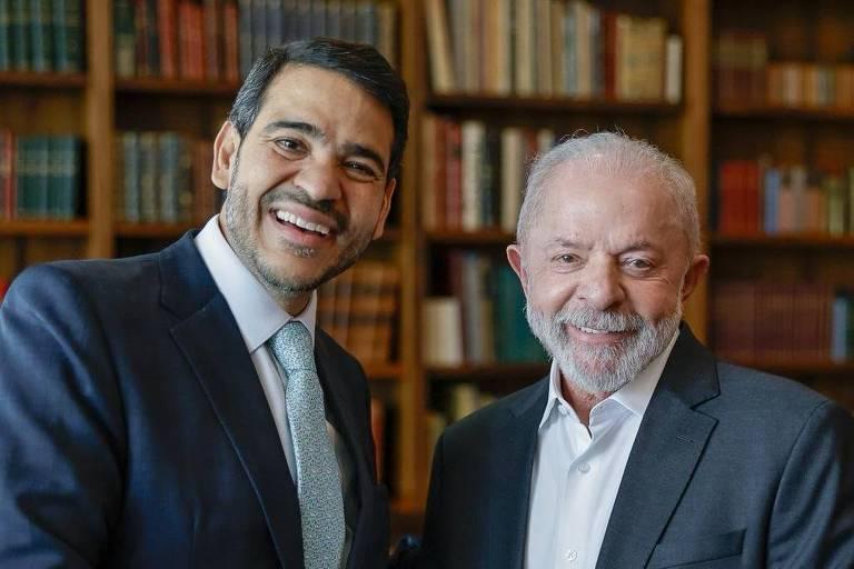 O presidente Lula e o ministro da AGU, Jorge Messias