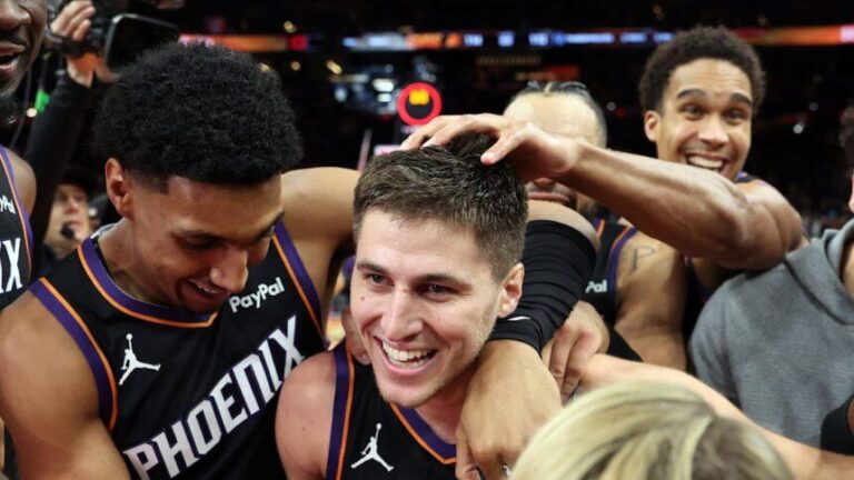 Colin Gillespie Brilha e Reacende Esperanças dos Phoenix Suns nos Playoffs