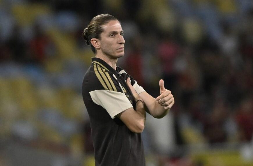 Flamengo goleia Sampaio Corrêa e avança às quartas do Carioca: um jogo marcado por emoções