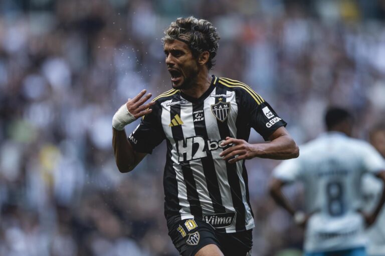 Atlético Mineiro: Gustavo Scarpa Fora dos Planos do Clube e Estratégias em Andamento