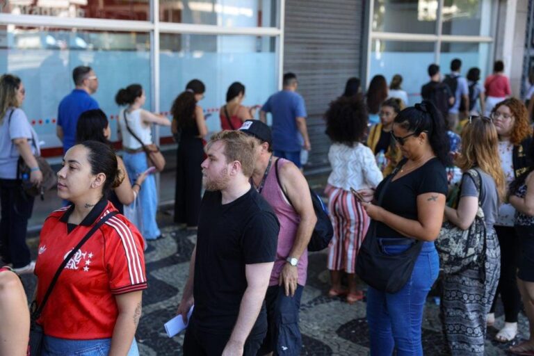Governo autoriza nomeação de 172 aprovados no CNU 2025