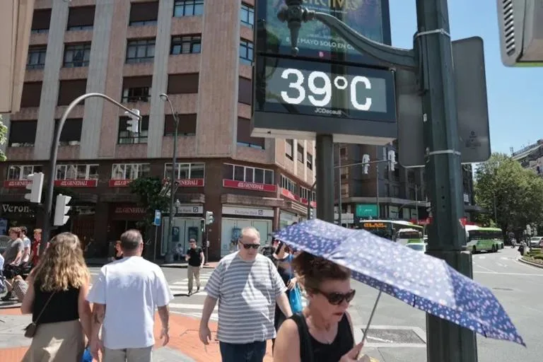 Portugal em alerta máximo: ola de calor intenso e risco de incêndios