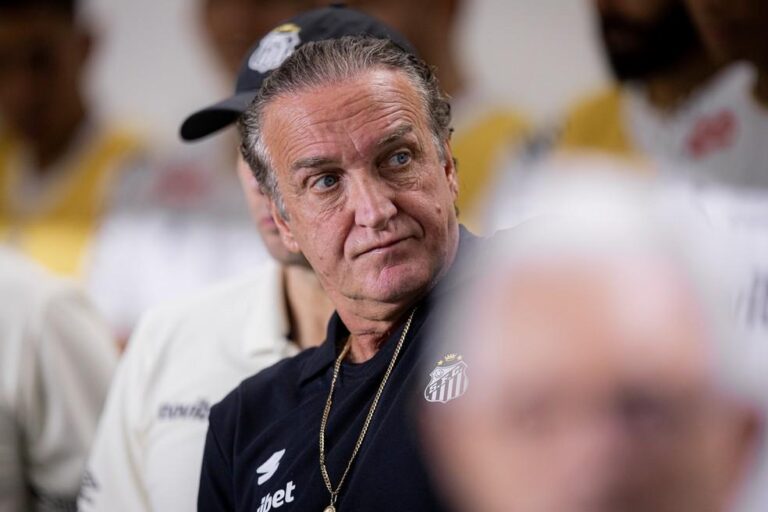 Santos busca a vitória para evitar a pior sequência do ano na Vila Belmiro