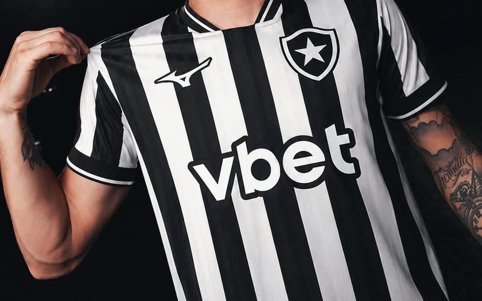 Novo uniforme I do Botafogo