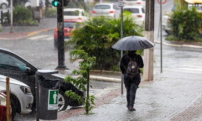 Santa Catarina em Alerta: Temporais e Frio chegam com Força esta Semana