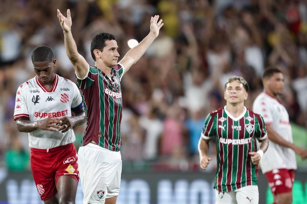 Ganso fez o terceiro gol do Fluminense contra o Bangu