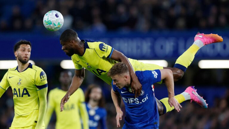 Chelsea vence Tottenham em partida emocionante e respira na Premier League