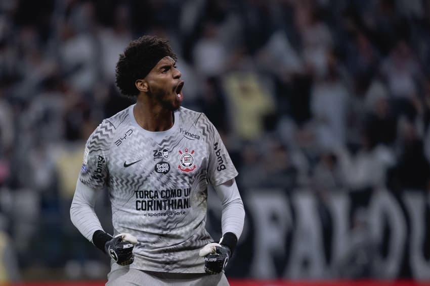 Hugo Souza, goleiro do Corinthians