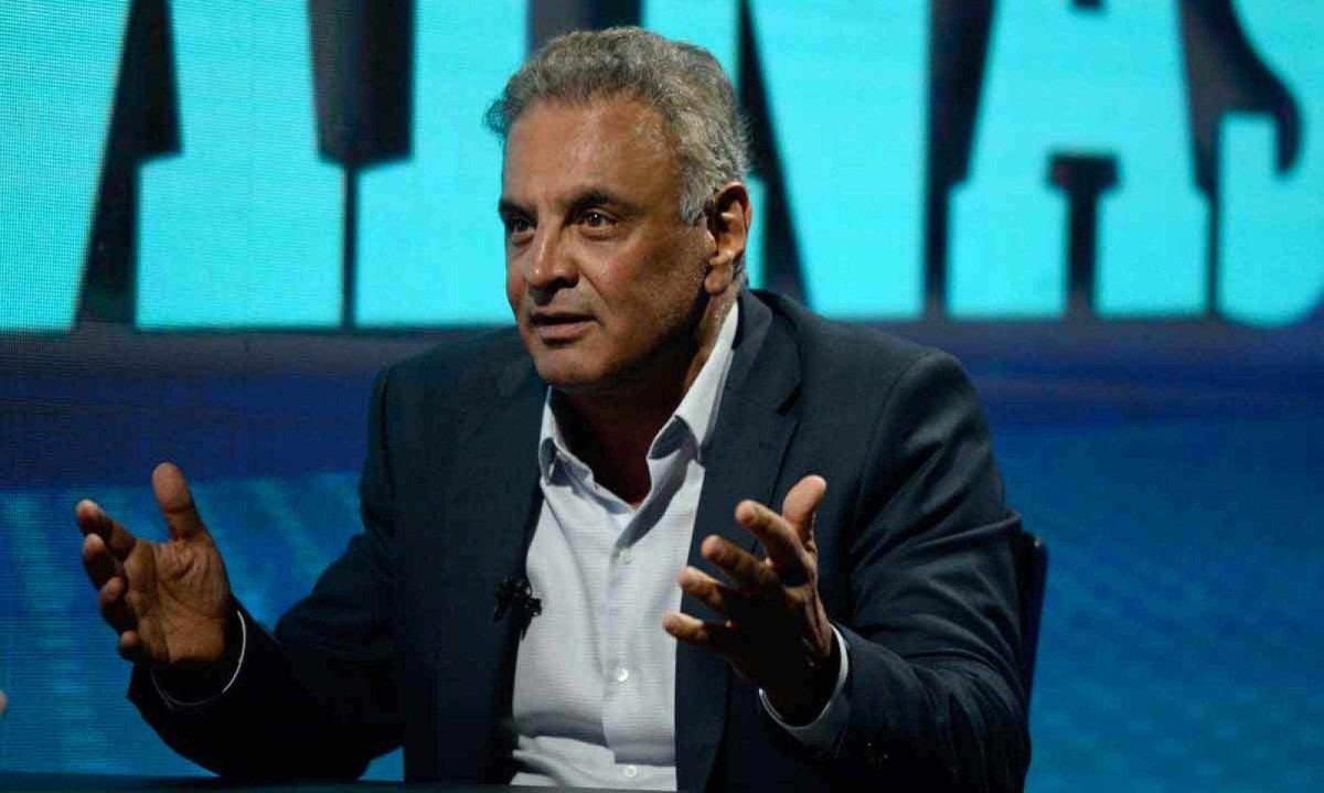 Candidatura de Aécio passa a ser discutida como alternativa do centro para Flávio Bolsonaro