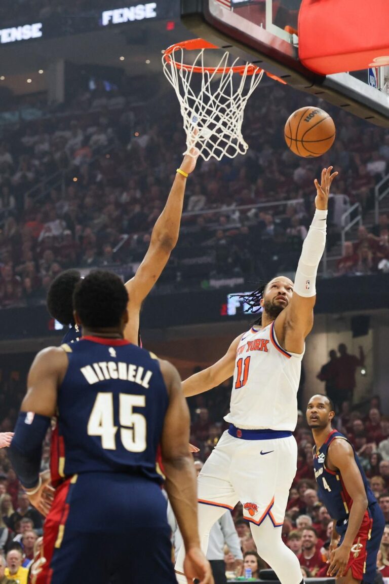 New York Knicks se aproximam das Finais da NBA com vitória sobre os Cleveland Cavaliers
