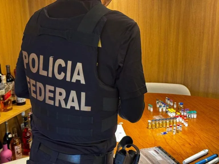 Polícia Federal Apreende R$ 287 Mil em Dinheiro Vivo na Casa de Servidor do INSS