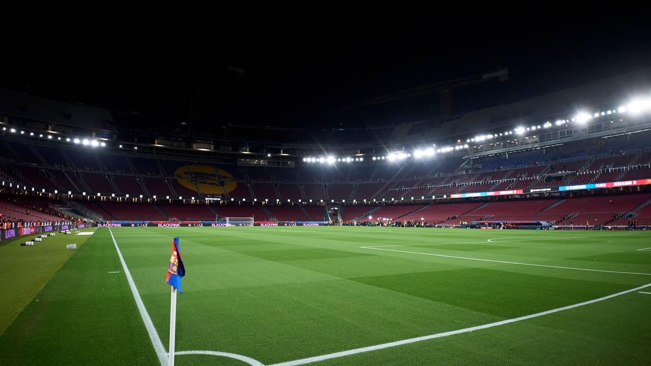 Visão geral do estádio Camp Nou antes da partida