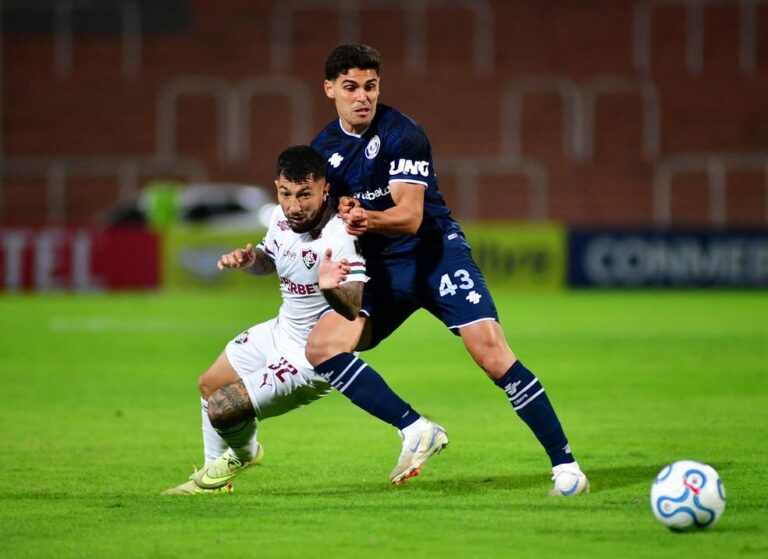 Empate mantém Fluminense vivo na busca pela classificação na Libertadores