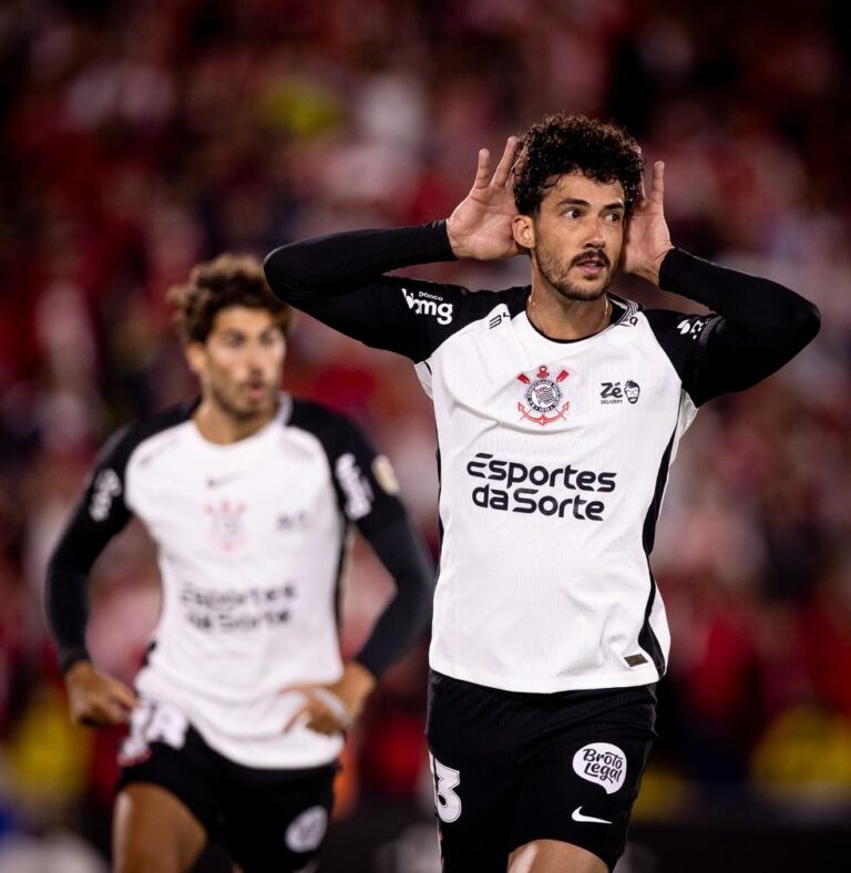 Corinthians Arranca Empate Valioso Contra o Santa Fe na Libertadores