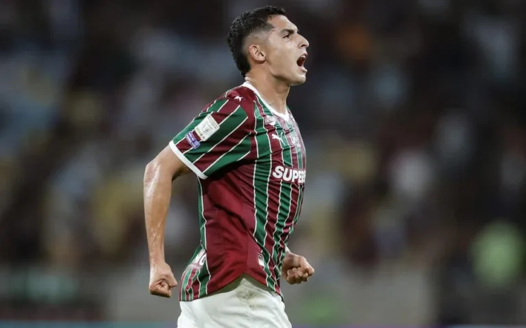 Fluminense empata com Vitória em jogo emocionante e torcedores vão às redes sociais