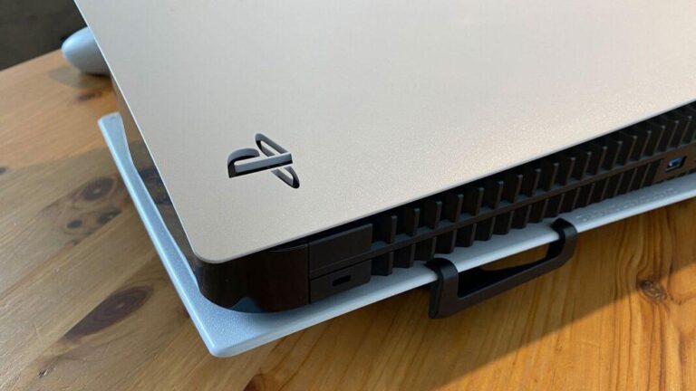 Vendas do PS5 caem 42% em comparação com o PS4 no mesmo período
