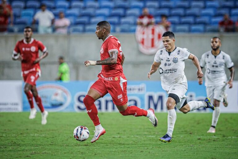 América vence o Central e assume liderança provisória na Série D