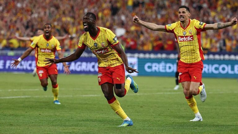 Lens conquista a Coupe de France pela primeira vez em sua história