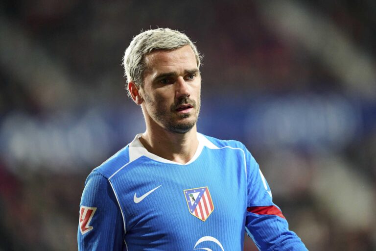 Emoções à flor da pele: Griezmann se despede do Atlético no Metropolitano