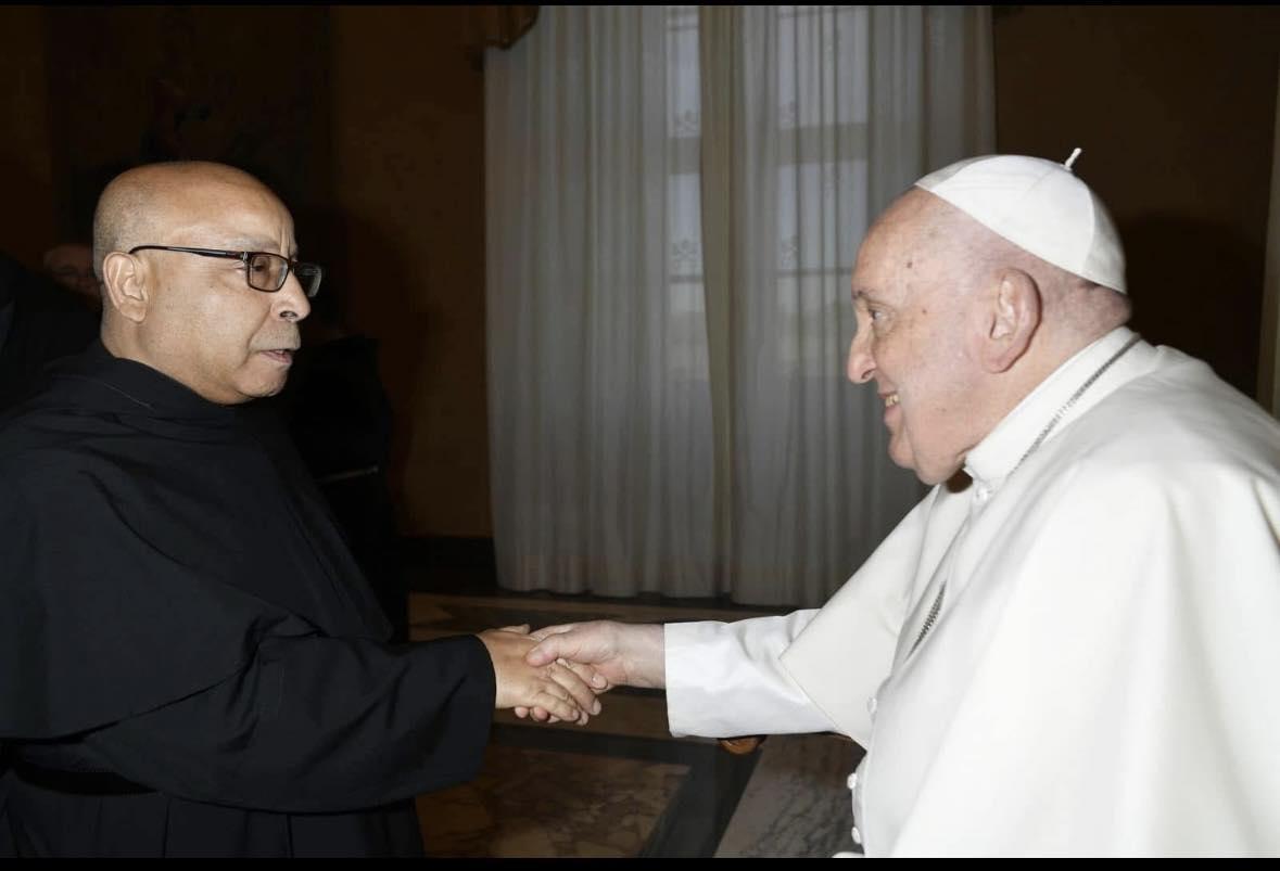 Padre Salvatore Maria Perella em um encontro com papa Francisco