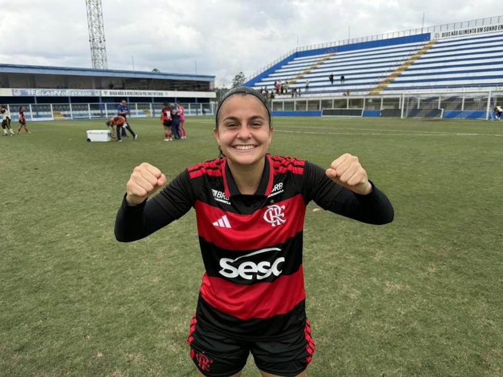 Isabela Nunes marcou o gol do Flamengo na vitória sobre o São Paulo