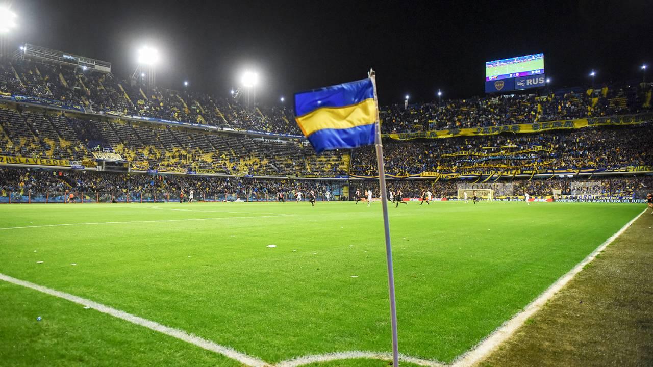 Vista do Estádio Alberto J. Armando, conhecido como 'La Bombonera', em Buenos Aires.