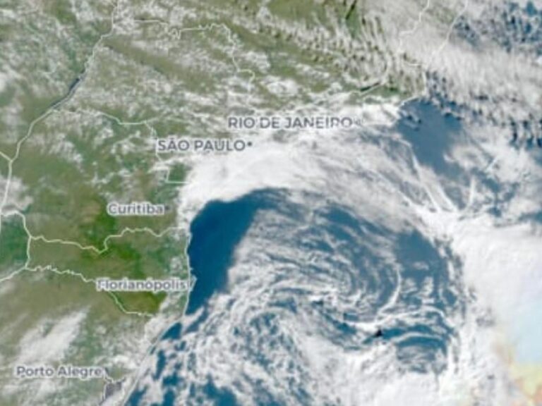Frente fria traz frio e chuvas para Campinas e São Paulo neste fim de semana