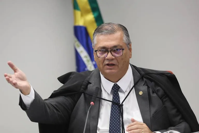STF Decide Sobre Uso de Imóveis do DF para Socorro ao BRB