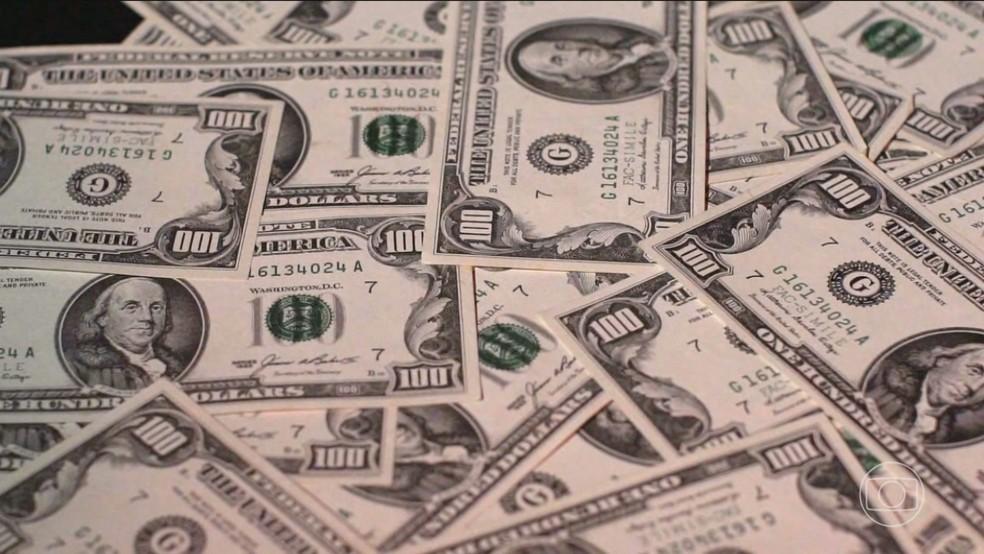 China reduz investimento no Tesouro dos EUA e derruba o dólar nos mercados globais
