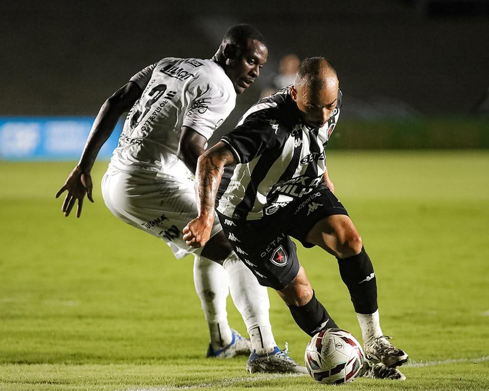 Na última segunda-feira (18), o Botafogo-PB foi derrotado pela Inter de Limeira no Almeidão