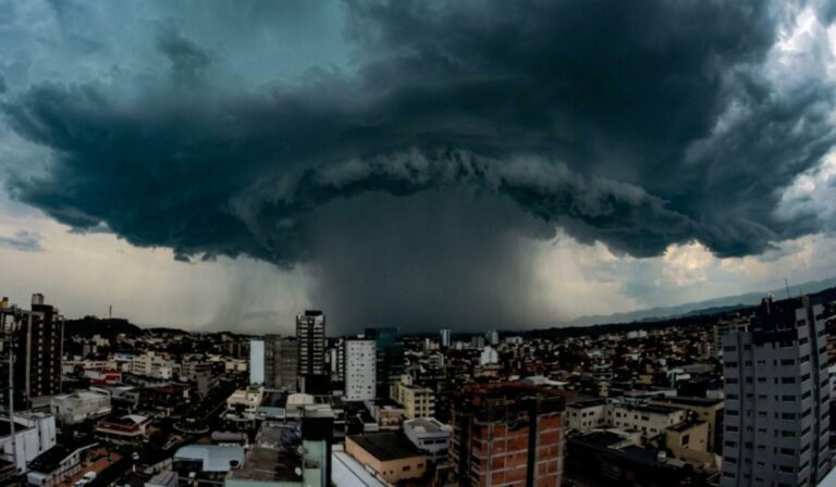 Ciclone Bomba: Ventos de até 100 km/h e Queda de Temperatura Intensificam o Frio no Brasil